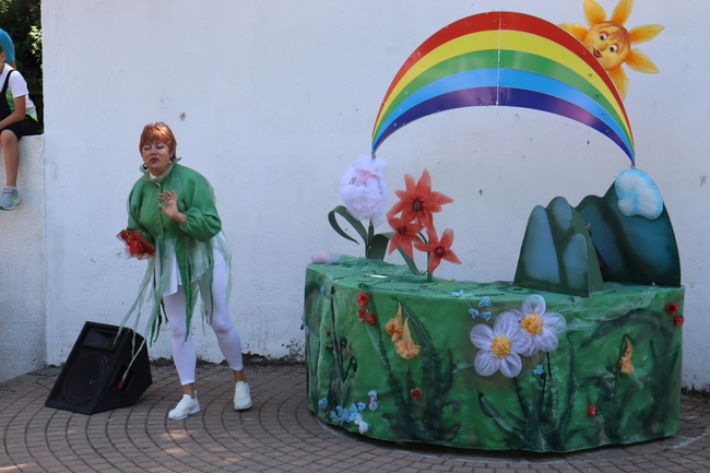  „Пеперудена магия“ и „Островът на късмета“ радват децата на Хасково 