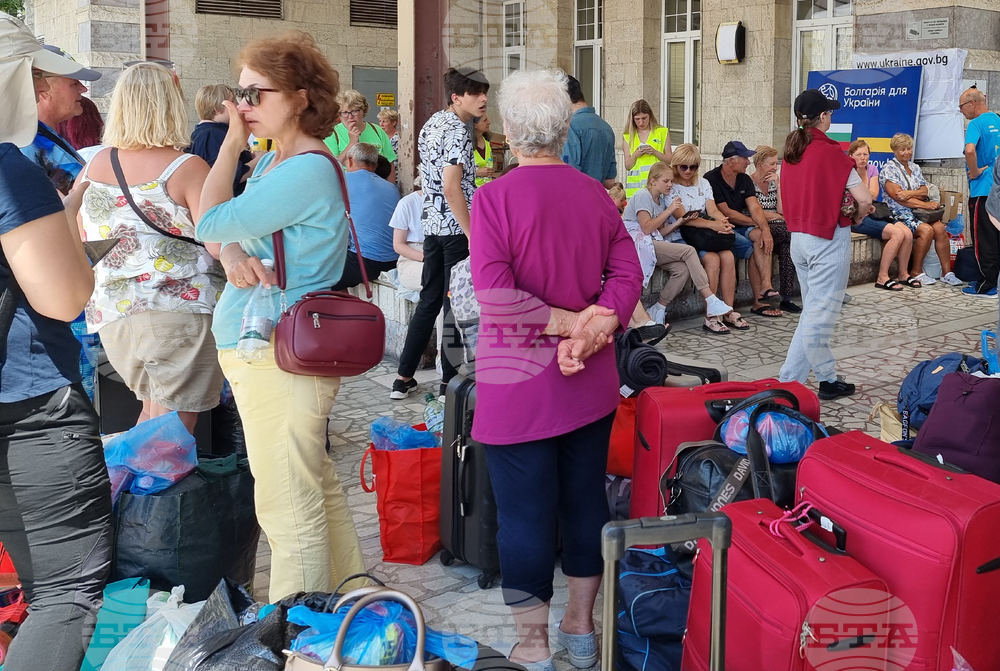 Варна - украински бежанци - жп гара