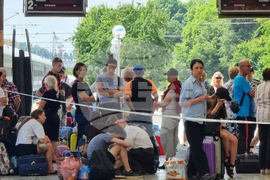 Варна - украински бежанци - жп гара