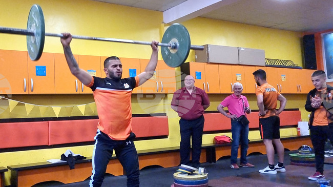 Русе - Ангел Русев - медалист