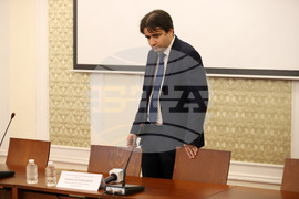 Парламент - Комисия по електронно управление и информационни технологии