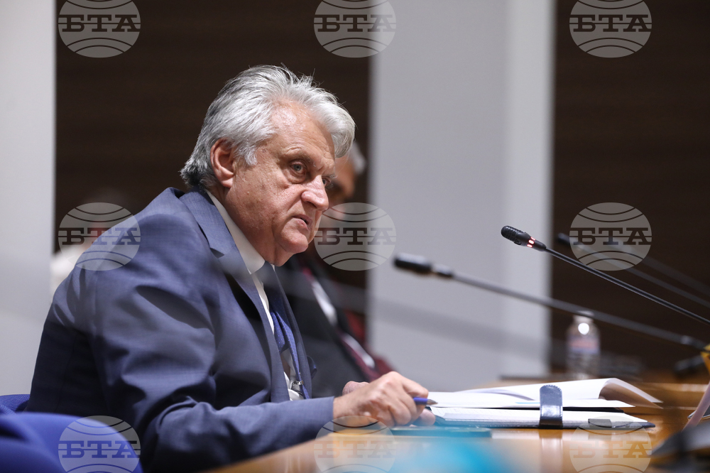 Парламент - Комисия по вътрешна сигурност и обществен ред