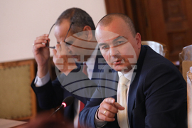 Парламент - Комисия по земеделието, храните и горите