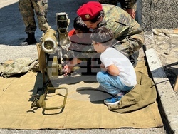 Ден на отворени врати във военно формирование 52740 за Празника на детето