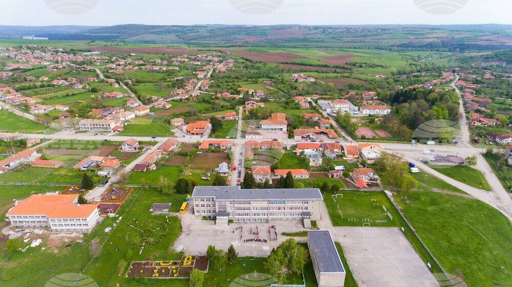 Училището в село Камбурово отбеляза 140-годишен юбилей