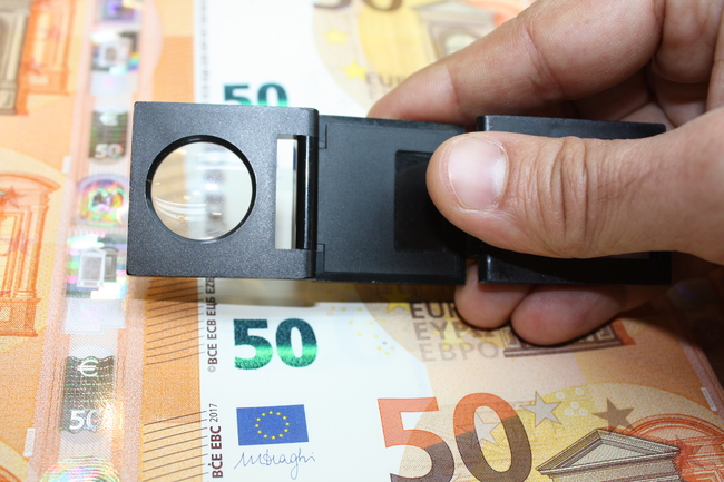 Леко увеличение на фалшивите банкноти и монети в обращение отчита германската централна банка 