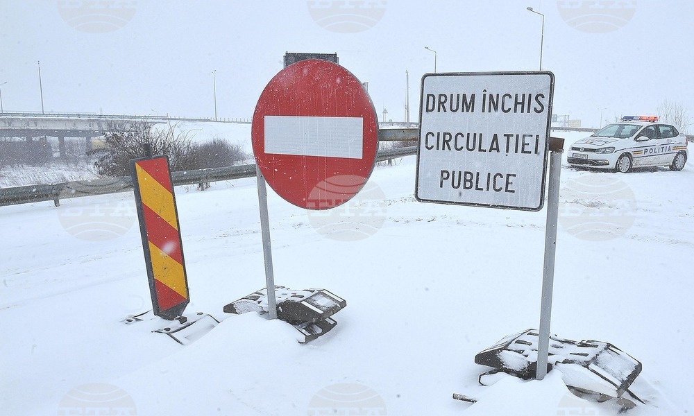Bad Weather in Romania Leads to Traffic Issues, Power Outages