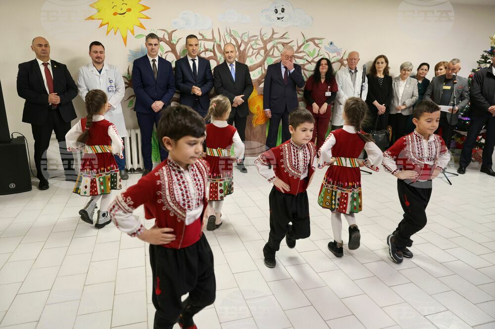 Бургас - Румен Радев - Българската Коледа - инициатива