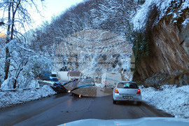 София - Самоков - път - катастрофа