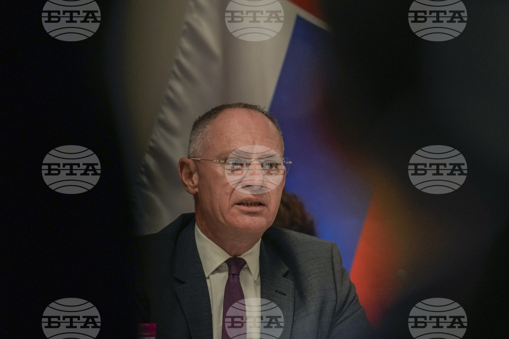 АПА: На среща в Будапеща бе сключено споразумение, което проправя пътя за приемане на България и Румъния в Шенген