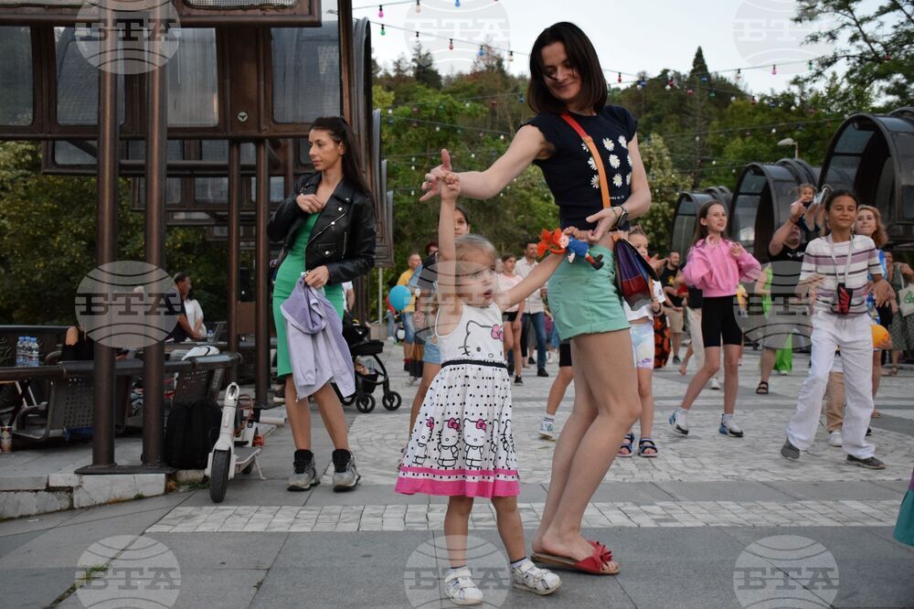 Благоевград - флашмоб - танци