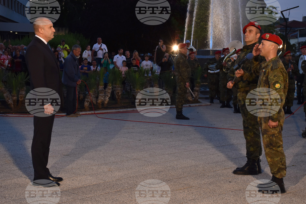 Враца - президент - Ден на Ботев