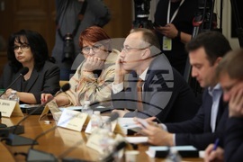 Парламент - Комисия по бюджет и финанси - заседание