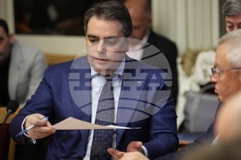 Парламент - Комисия по бюджет и финанси - заседание