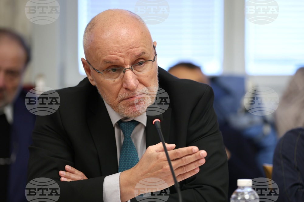 Парламент - Комисия по бюджет и финанси - заседание