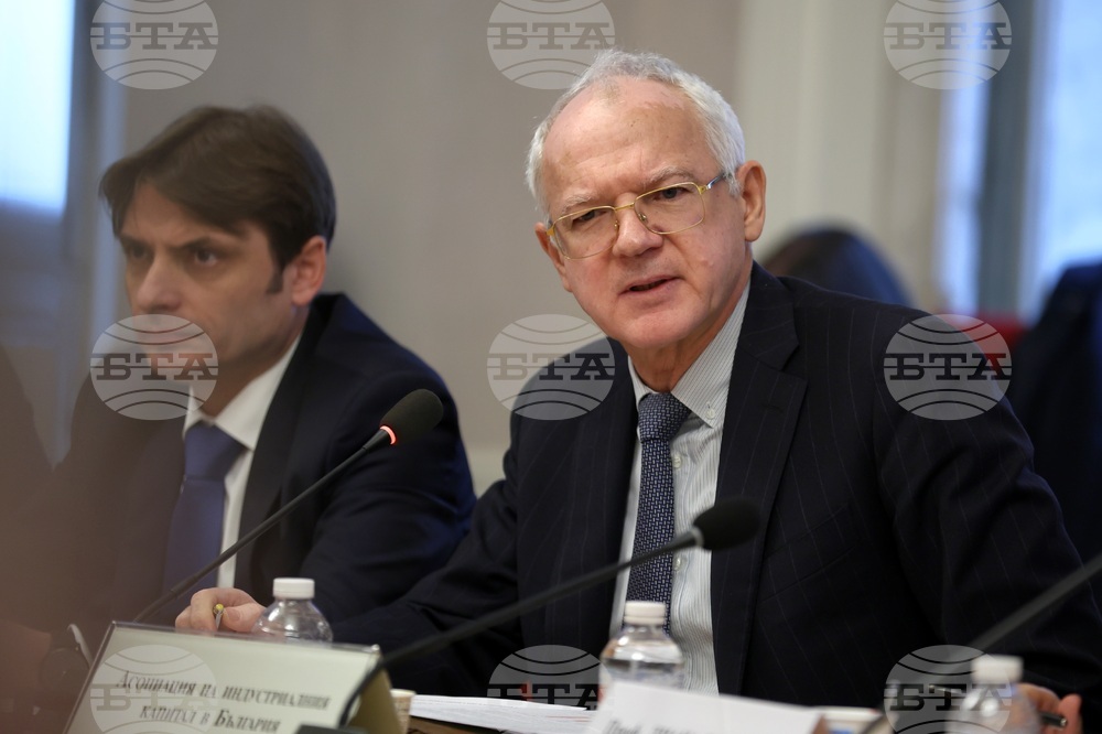 Парламент - Комисия по бюджет и финанси - заседание