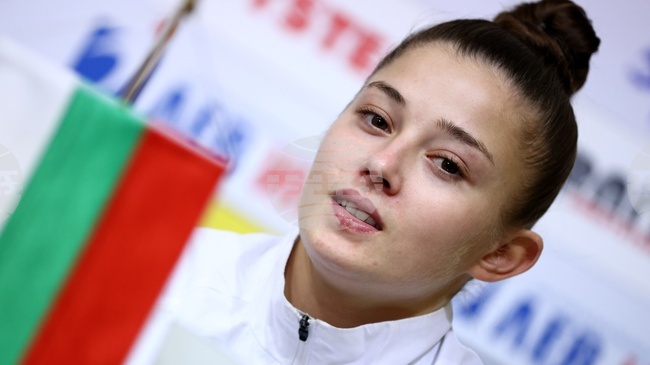 Анна-Мария Манушева донесе първи медал за България на Световното първенство по самбо