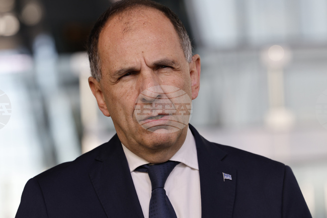 Гръцкият външен министър Герапетритис се срещна с израелския си колега Гидеон Саар по време на посещение в Йерусалим