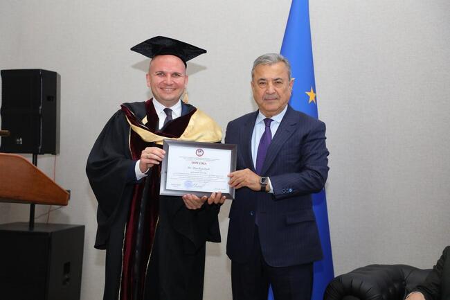 Илхан Кючюк стана „Доктор хонорис кауза“ в Ташкент