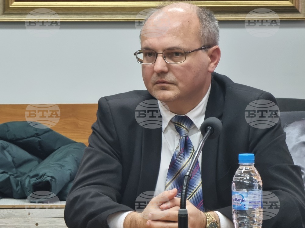 Ловеч - министър на спорта - Димитър Илиев - среща със спортните клубове в града