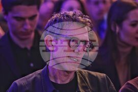 Централен военен клуб - He's the Man