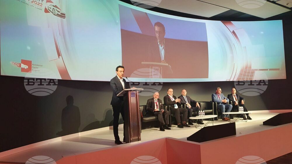 Innovation Minister: Seven Automotive Projects Worth BGN 2 Bln Are in the Making