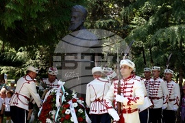 Христо Ботев - бюст-паметник - церемония