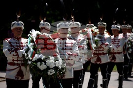 Христо Ботев - бюст-паметник - церемония