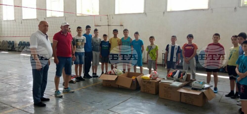 Молдовската Твърдица получи дарение от Община Сливен