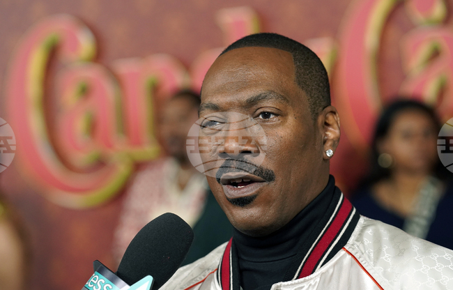 Еди Мърфи съобщи официално, че синът му се е оженил за дъщерята на Мартин Лорънс