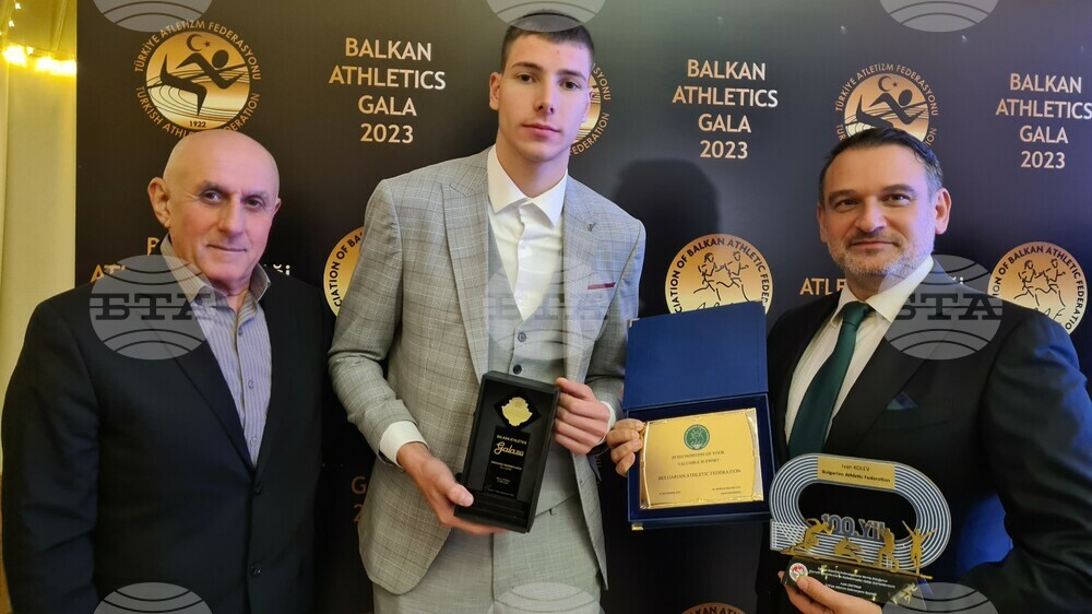Божидар Саръбоюков получи приза "Изгряваща звезда“ на лекоатлетическата Гала на АБАФ в Истанбул, БФЛА също получи престижна награда