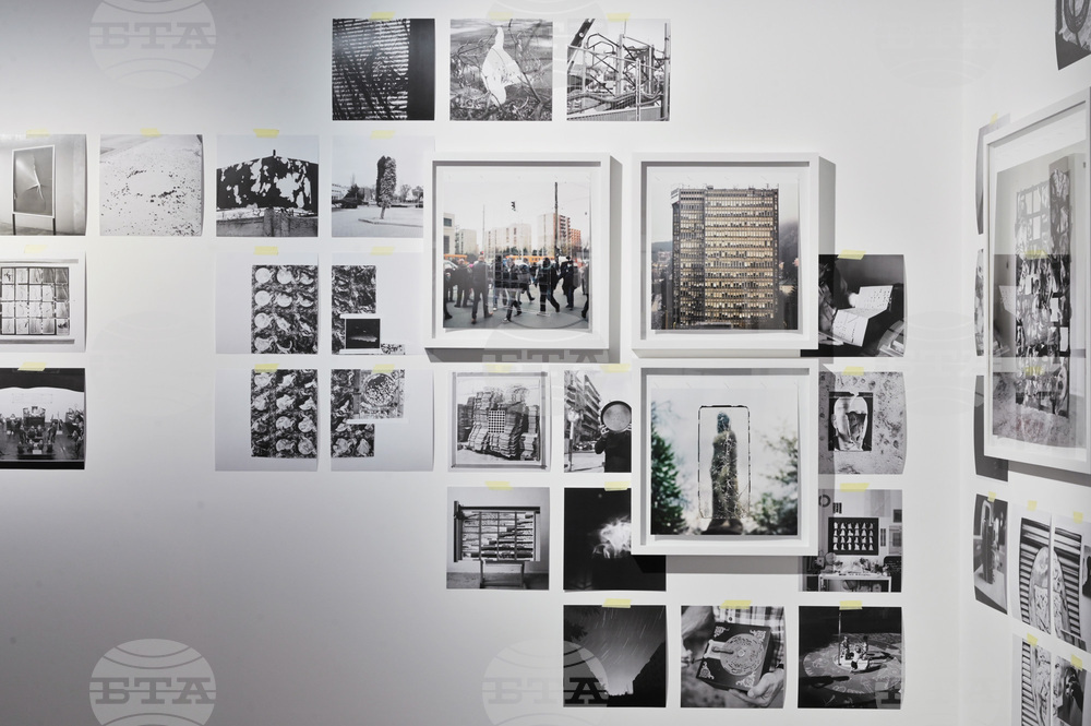 Hungarian Photographer Mate Bartha Stages Exhibition in Sofia