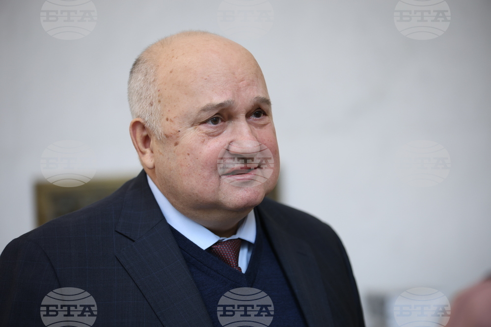 Народно събрание - "Очерци по история на Украйна" - книга - представяне