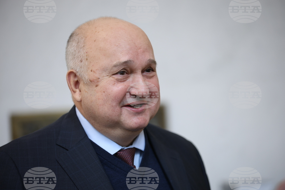 Народно събрание - "Очерци по история на Украйна" - книга - представяне