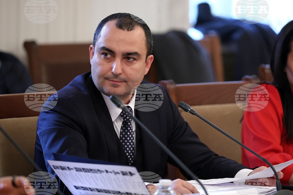 Парламент -  Комисия по икономическа политика и иновации - заседание