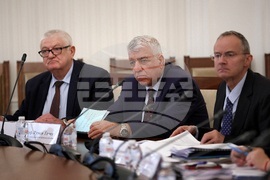 Парламент -  Комисия по икономическа политика и иновации - заседание