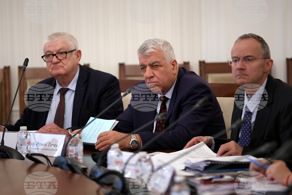 Парламент -  Комисия по икономическа политика и иновации - заседание