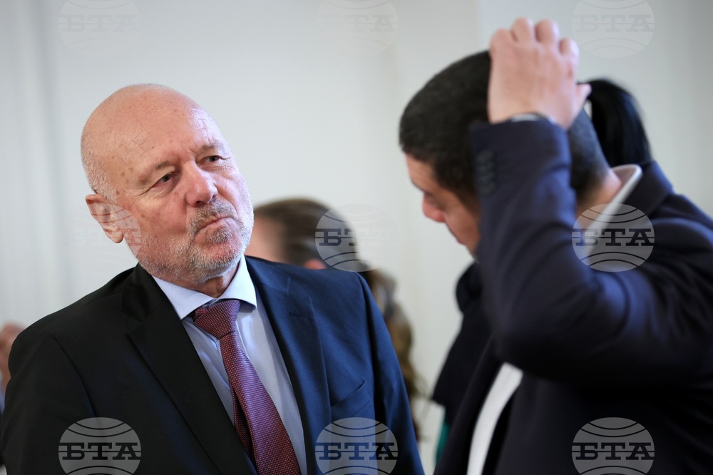 Парламент - Комисия по отбрана - заседание