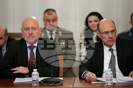 Парламент - Комисия по отбрана - заседание