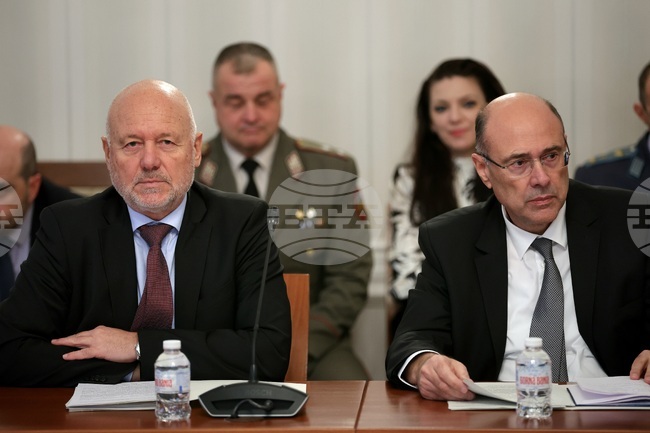 Парламент - Комисия по отбрана - заседание