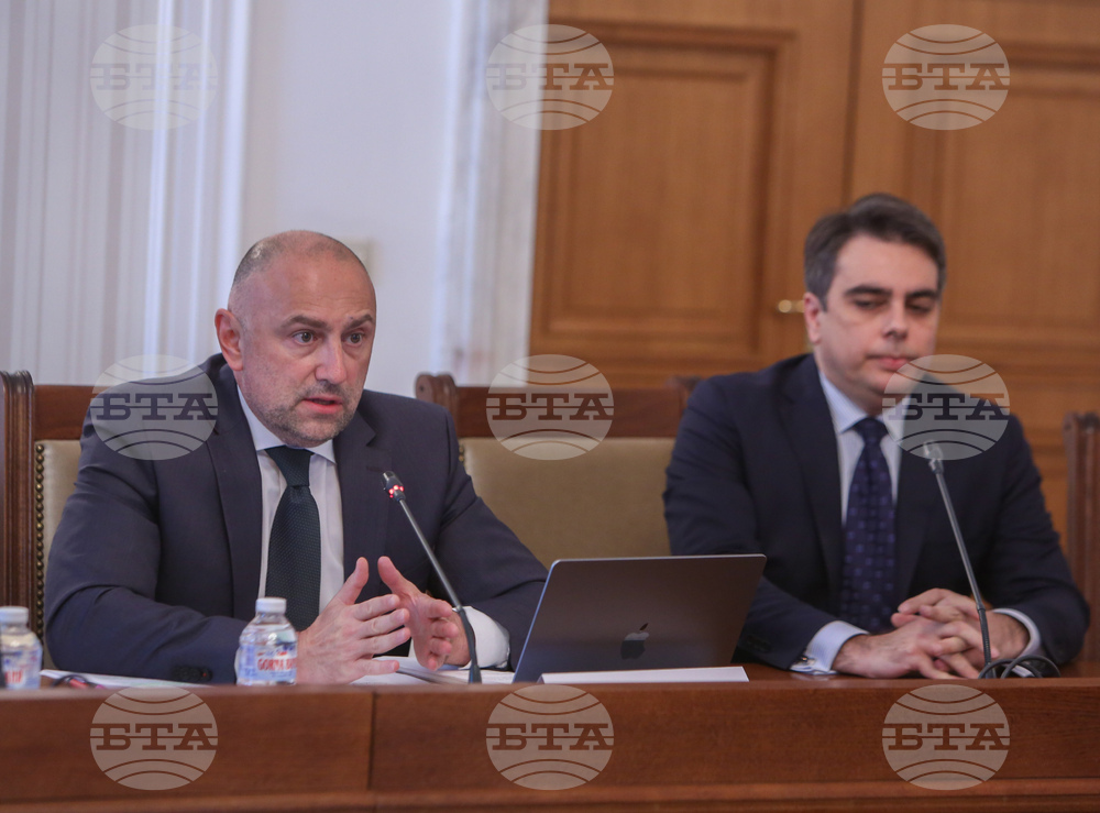 Парламент - Комисия по въпросите на Европейския съюз