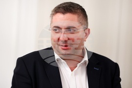 Парламент - Комисия по регионална политика, благоустройство и местно самоуправление