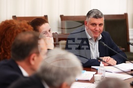 Парламент - Комисия по регионална политика, благоустройство и местно самоуправление