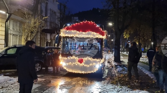 Над 50 концерта, работилници, представления включва коледно-новогодишната програма на Община Враца