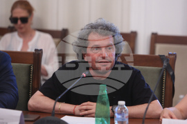 Парламент - Комисия по културата и медиите