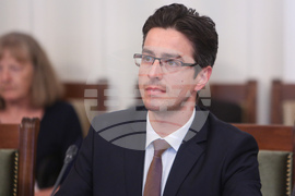 Парламент - Комисия по културата и медиите