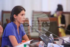 Парламент - Комисия по културата и медиите