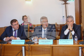 Парламент - Комисия по здравеопазването