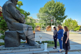 Трявна - Илияна Йотова - посещение