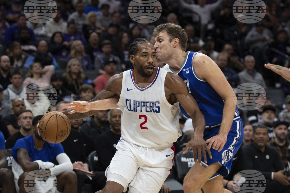 Basketball Player Vezenkov Sets Personal Record in Sacramento Kings' Defeat to LA Clippers